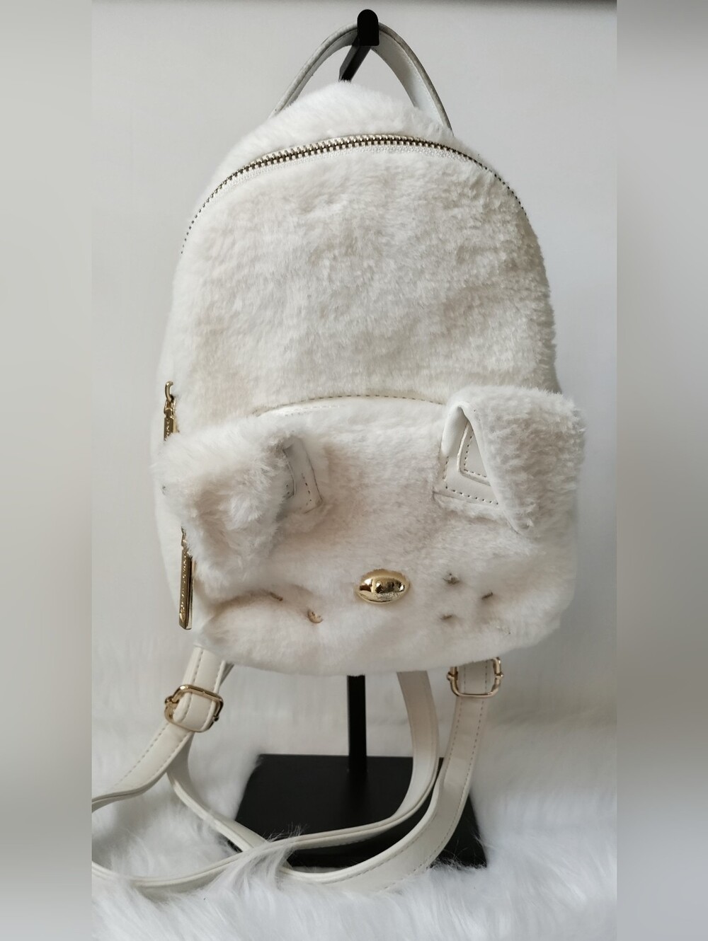 Betsey Johnson Mini Faux Fur Puppy Dog Backpack White Gold Hardware